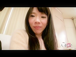 milf 熟女人妻 Ze Mu Ying Li Zi 32歲 - Japanese uncensored milf wife 