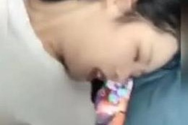 江西美娇妻 啊啊 不要拍脸 最近菊花有点忙 这么粉嫩的骚逼不插 偏要爆菊花 让人家游戏打完都不行