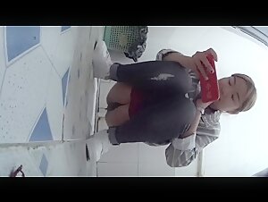 大神潜入单位女厕安装好摄像头 偷窥多位美女同事的各种极品美鲍