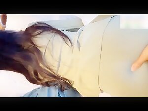 白领少妇着急上班不让操，软磨硬泡的摸出来感觉半推半就就让插进去了 性感优雅气质 顶级高颜值反差婊