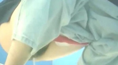 最新精选全镜偷窥漂亮少妇嘘嘘 大姐你尿尿憋了多久 差点尿裤子 尿花四溢 高清原档