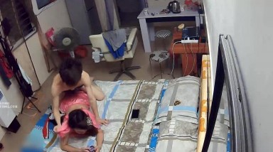 这个妹子太漂亮诱人了租房时房东装上摄像头偷拍，白白嫩嫩柔软肉体做爱时八爪鱼般抱紧销魂耸动真性福【水印】