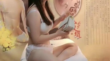 经常玩剧情的安琪小宝贝也来玩这一套，演绎按摩店里面啪啪勾引技师啪啪操逼