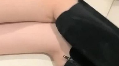 同学聚会看到垂涎已久的 美女班花给她下了点药 这回终于得手了