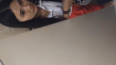 被发现12顶级福利资源厕拍圈内牛人大胆闯入女厕拍妹子方便时强拍脸强摸逼被发现翻车系列全是名场面