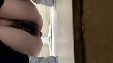 最新流出厕拍大神潜入 某网红主播基地女厕偷拍