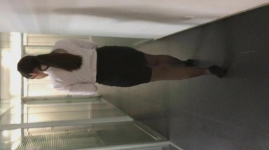 酒店女厕偷拍漂亮的客服经理 黑丝高跟OL