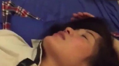 轻熟女偷情小伙 干嘛 不要拍我 他吧 老公来电话也不接 抱着啃的那个激烈 稀毛肥鲍鱼