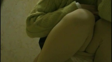 年前最新一期夜总会KTV偷拍小姐尿尿系列后全景酒店大堂+KTV肉丝长裙小姐姐