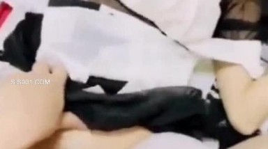 操高颜值美眉 妹子很害羞 长筒白丝袜 女仆情服装 逼毛性感 鲍鱼粉嫩 无套抽插