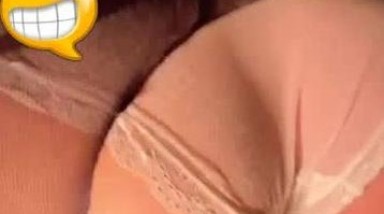 国产乱伦教师姐姐打电话时被我爆操、最后内射子宫（全程淫荡对白）