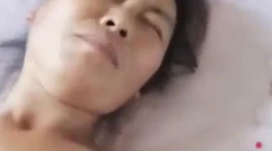 熟女妈妈 你好过吗 好过 快点 我痒死了 水太多了 阿姨在家和大鸡吧大叔偷情说着悄悄话 无套内射