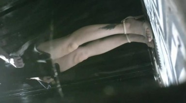 大神潜入餐厅女厕近距离偷窥 和男友打打闹闹的小骚货