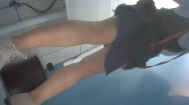 女厕偷窥短发漂亮小姐姐嘘嘘 表情严肃 屁屁肥大 稀毛鲍鱼肥美 尿了一丢丢 高清原档