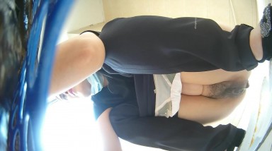 商场女厕全景偷拍拍 制服长裤美女的小肥鲍