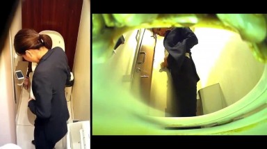 八月新流秘密花园系列 西餐厅女厕厕拍高级坐厕双视角偸拍多位气质职场白领女佳丽大小便第三部