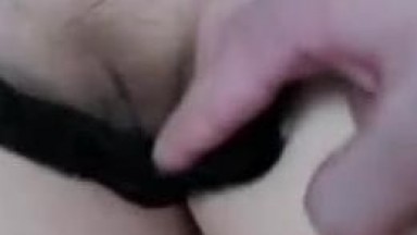 海角社区乱伦大神『巨乳后妈』热销新作 迷晕白虎母女 骚妈中途醒来 威逼利诱内射