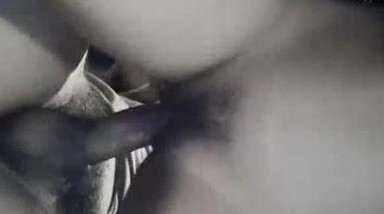 【萝莉小姐姐】，深夜，18岁少女和大叔户外车震，蜜桃臀后入冲击感真强，小骚货完全被开发什么都懂极度配合