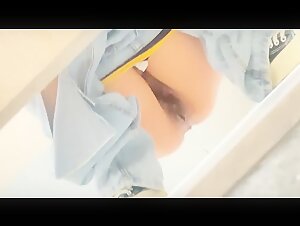 商场女厕蹲守穿搭新潮美艳小正妹,自然张开的微毛唇肉看着就想干